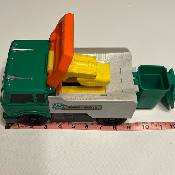 Matchbox Power Launcher Recycling Garbage Truck Only No Car Plastic 2016 Pre-own - Picture 13 of 13